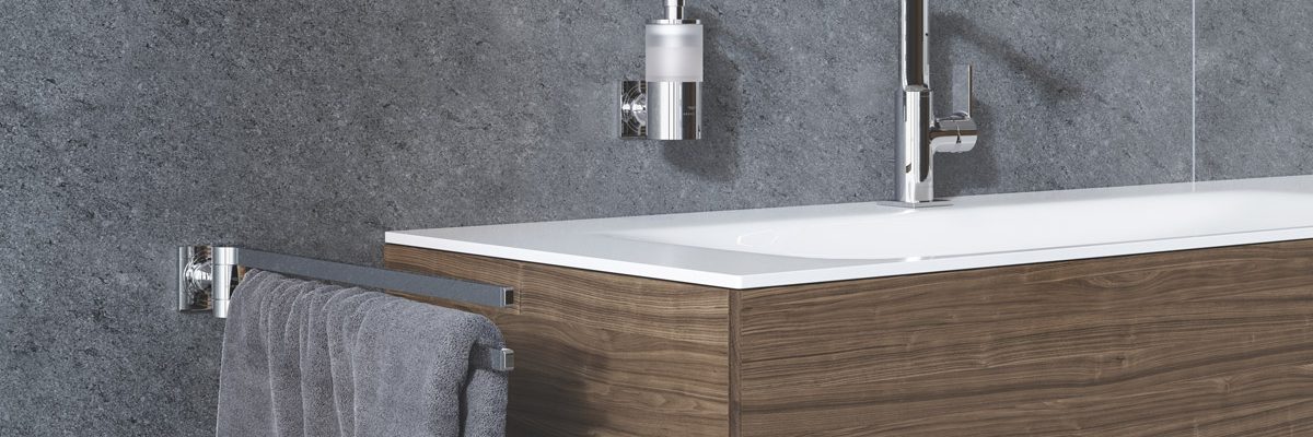 GROHE-Allure-basin-mixer-and-soap-dispenser-in-Chrome